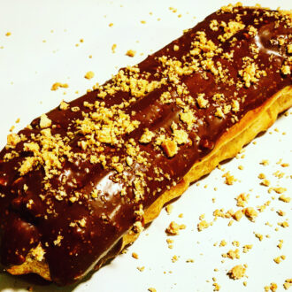 Chocolate Peanut Eclair $3.50 (#916)